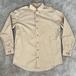 Cabela’s Men’s Long Sleeve Button Down Shirt